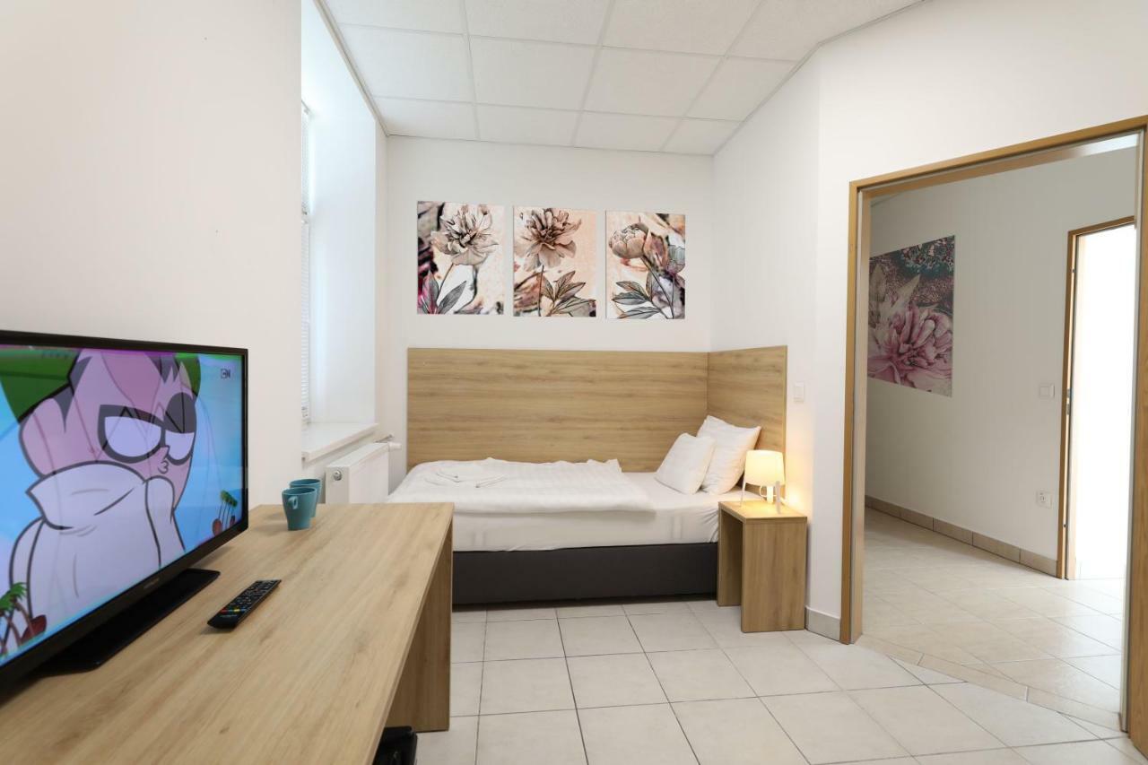 Smart Rooms Székesfehérvár Exteriér fotografie